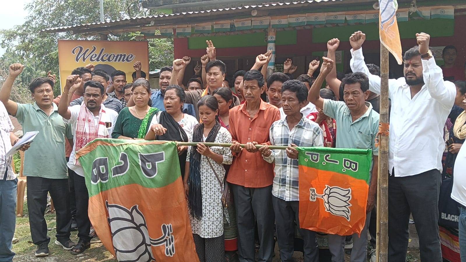 এডিসি নির্বাচন যত এগিয়ে আসছে, ততই তেলিয়ামুড়া মহকুমায় রাজনৈতিক সমীকরণে পরিবর্তনের ইঙ্গিত মিলছে। 