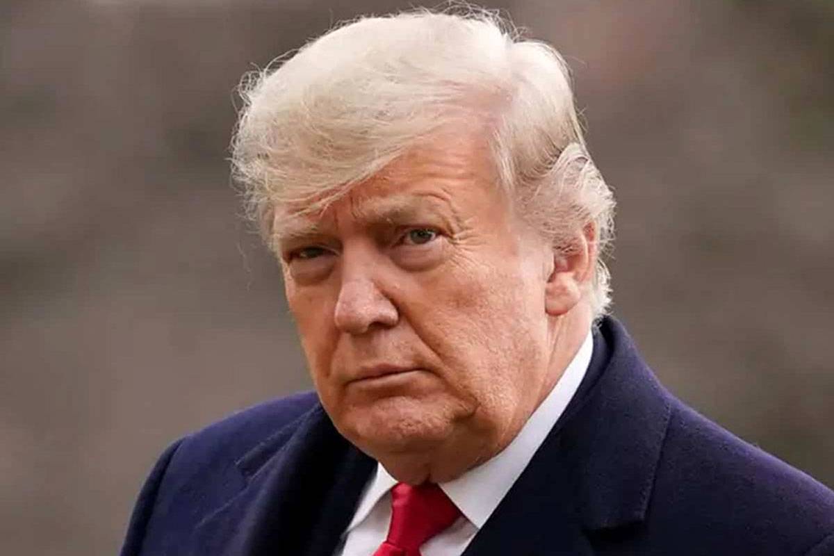 ভিসার মেয়াদ শেষ হবার পর ও আমেরিকায় থাকলে ভারতীয়দের বিরুদ্ধে কড়া পদক্ষেপ নেবে ট্রাম্প প্রশাসন। 