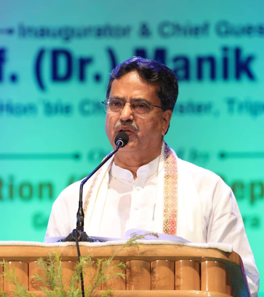 মুখ্যমন্ত্রী অধ্যাপক ডাঃ মানিক সাহা জানিয়েছেন রাজ্যে পর্যাপ্ত জ্বালানী মজুদ রয়েছে। 