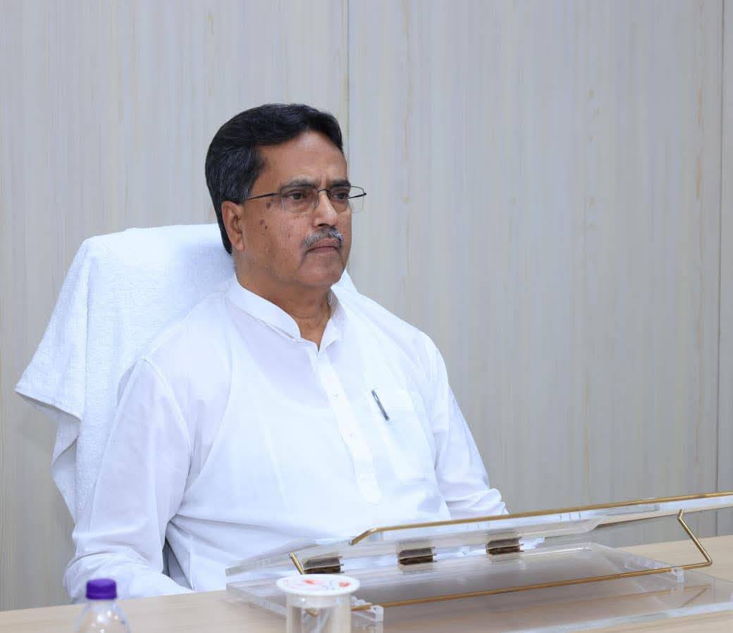 দুরারোগ্য ও প্রাণঘাতী এক বিরল রোগে আক্রান্ত রাজ্যের কন্যা মনশ্রী দেবনাথের চিকিৎসার জন্য প্রয়োজন বিপুল পরিমাণ অর্থ। 