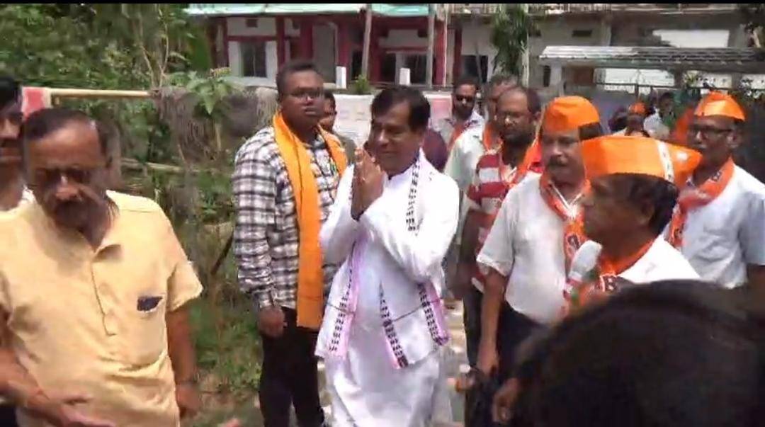 ধর্মনগর বিধানসভা কেন্দ্রের উপনির্বাচন ঘিরে ক্রমেই তীব্র হয়ে উঠছে রাজনৈতিক লড়াই।