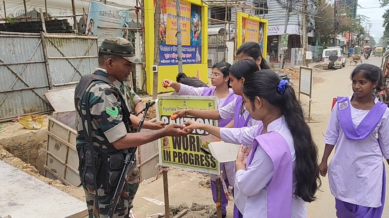 ভারতীয় সামরিক ইতিহাসের অন্যতম গুরুত্বপূর্ণ বিজয়ের স্মরণে প্রতি বছর ২৬শে জুলাই কার্গিল বিজয় দিবস পালিত হয়।